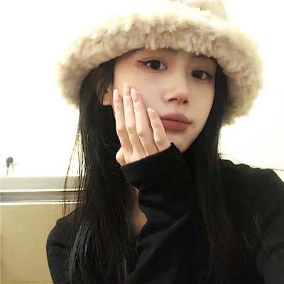 暗影王冠海报